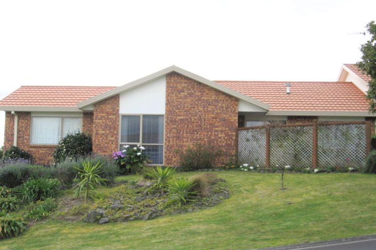 Photo of property in 1 Rochester Place, Bethlehem, Tauranga, 3110