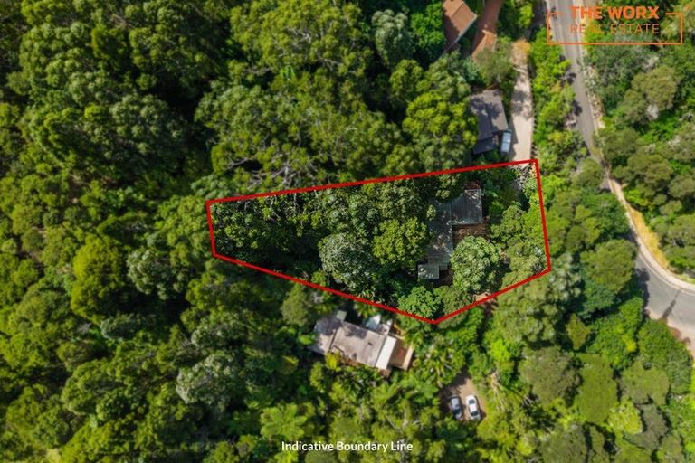 Photo of property in 103 Laingholm Drive, Laingholm, Auckland, 0604