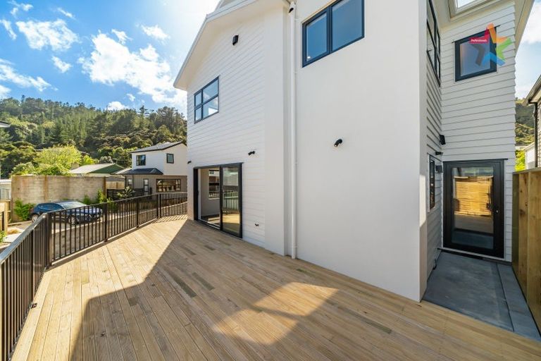 Photo of property in 3/1 Helvetia Grove, Naenae, Lower Hutt, 5011