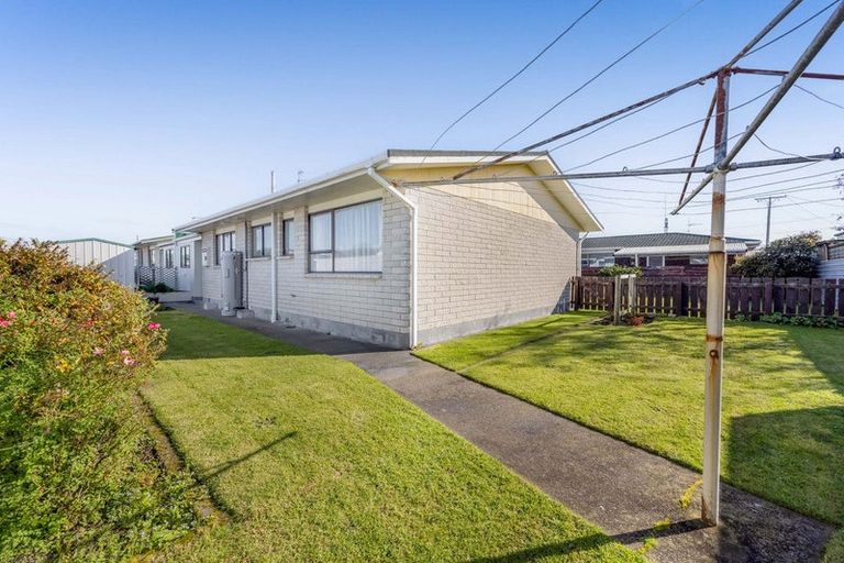 Photo of property in 36a Caledonia Street, Hawera, 4610