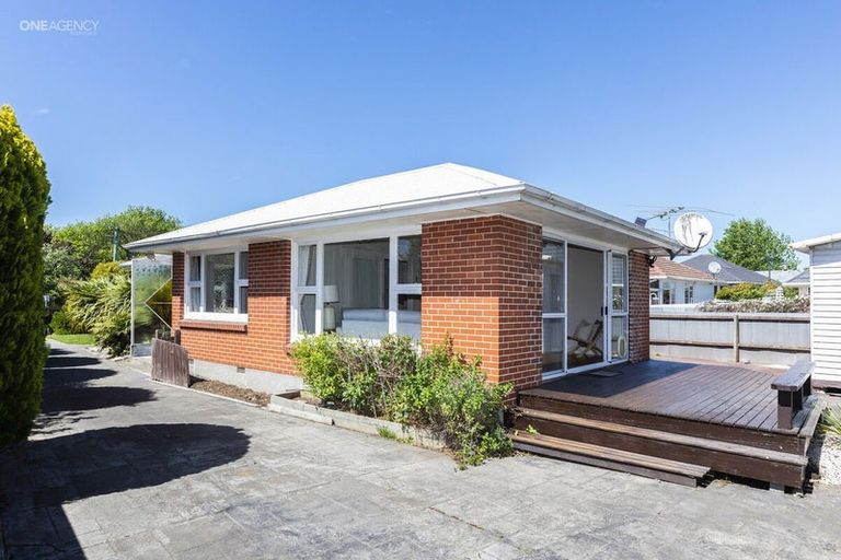 Photo of property in 25 Fenhall Street, Russley, Christchurch, 8042