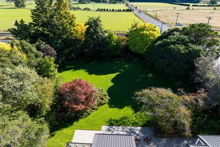 Photo of property in 4 Riccarton Road East, East Taieri, Mosgiel, 9024