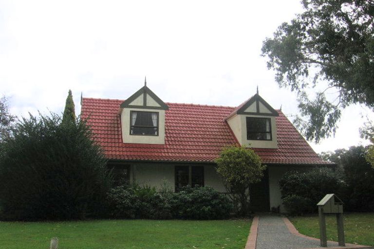 Photo of property in 68 Pencarrow Street, Highbury, Palmerston North, 4412