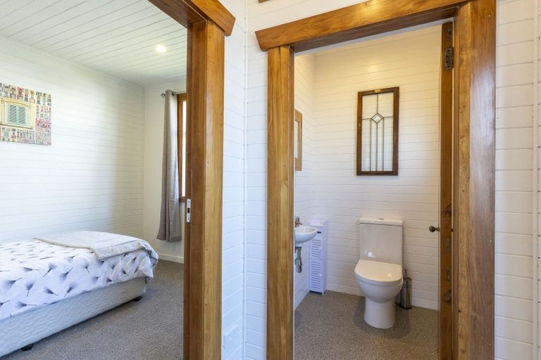 Photo of property in 7b French Street, Moturoa, New Plymouth, 4310