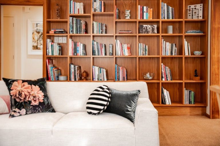 Photo of property in 16 Mariri Road, Kelburn, Wellington, 6012