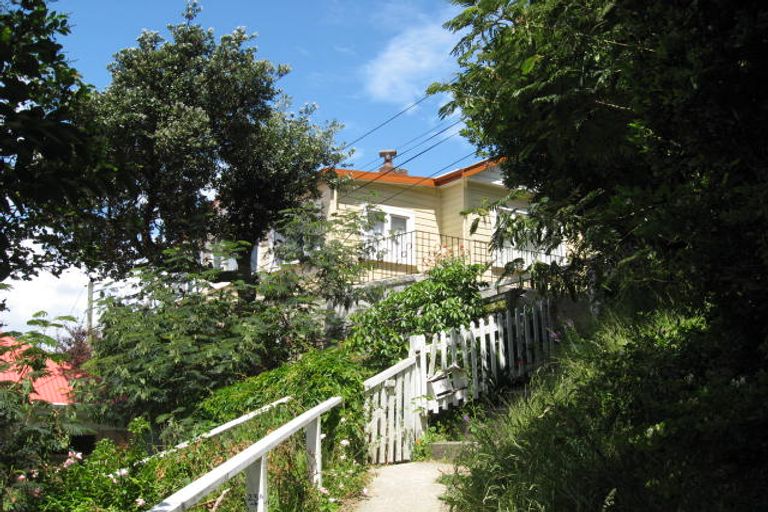 Photo of property in 21 Hinau Road, Hataitai, Wellington, 6021