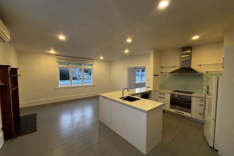 Photo of property in 8 Bell Street, Welbourn, New Plymouth, 4310