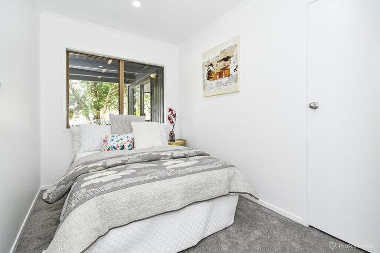 Photo of property in 36 Tamworth Close, Manurewa, Auckland, 2102