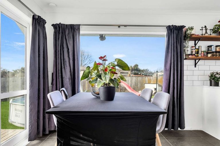 Photo of property in 8 Watarawi Place, Whakatane, 3120