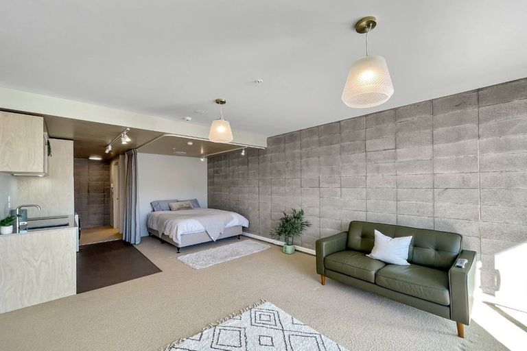 Photo of property in Vela Apartments, 204/2 Campbell Terrace, Petone, Lower Hutt, 5012