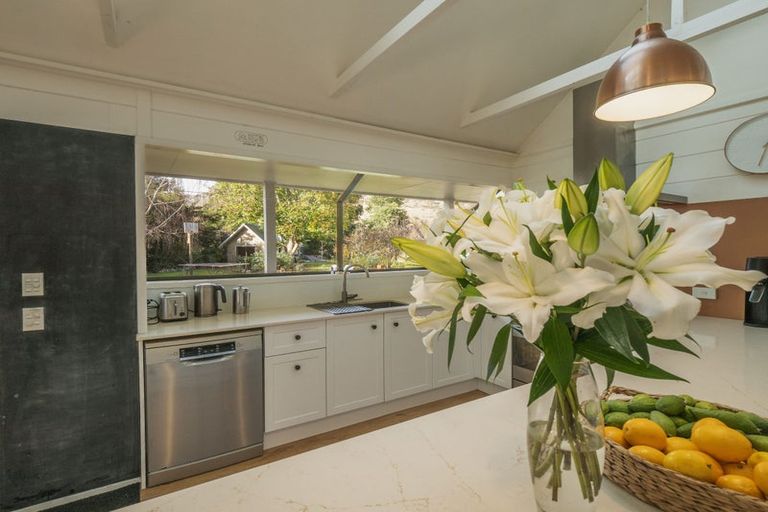 Photo of property in 72 Western Valley Road, Little River, 7591