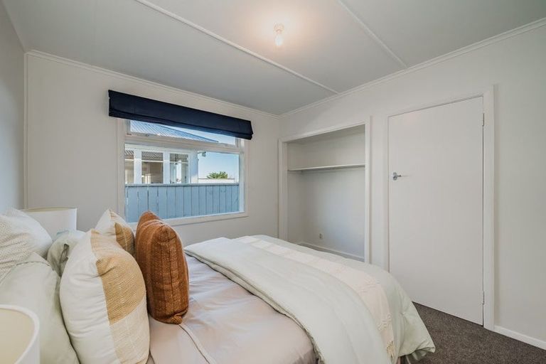 Photo of property in 55 Aorangi Road, Paraparaumu, 5032