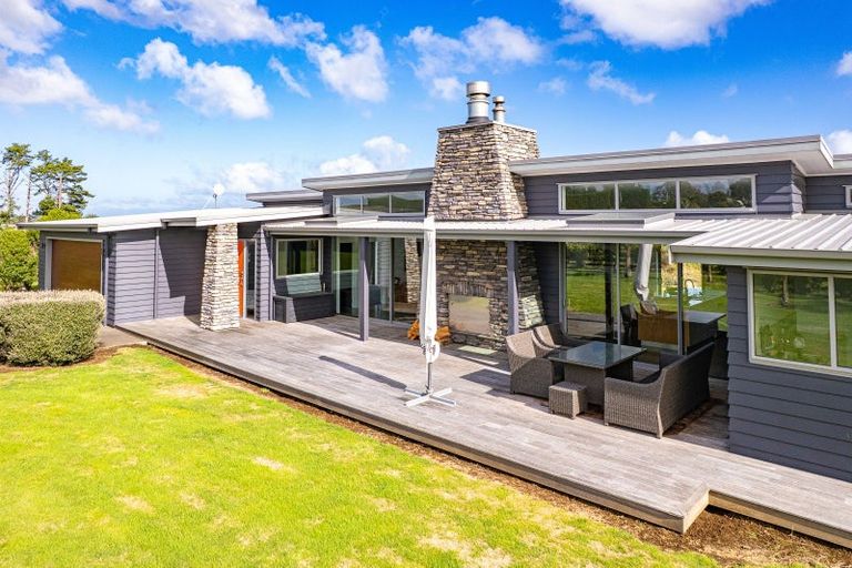 Photo of property in 106b Watt Livingstone Road, Westmere, Whanganui, 4574