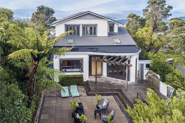 Photo of property in 169 Karepa Street, Brooklyn, Wellington, 6021