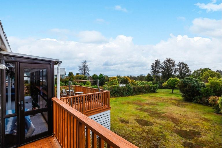 Photo of property in 4 Herea Avenue, Motuoapa, 3382