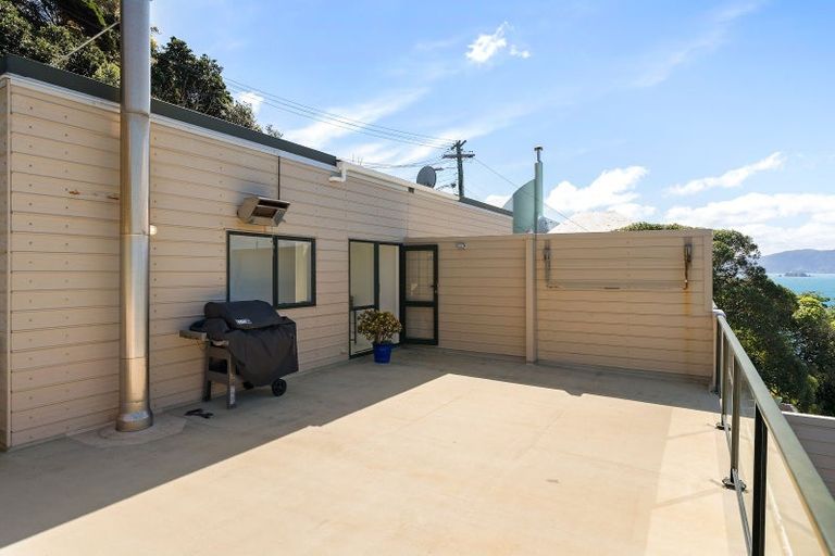 Photo of property in 29b Newport Terrace, Seatoun, Wellington, 6022