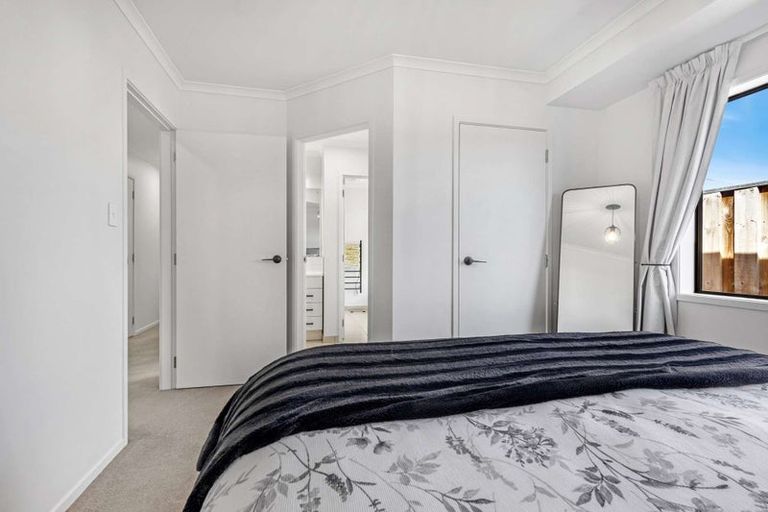 Photo of property in 3 Waitaha Place, Clive, 4102