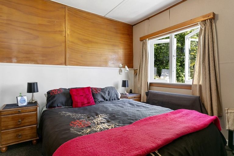 Photo of property in 44 Hinekura Avenue, Taupo, 3330