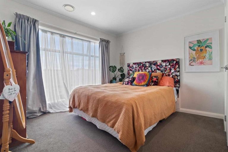 Photo of property in 215u3 Massey Street, Frankton, Hamilton, 3204