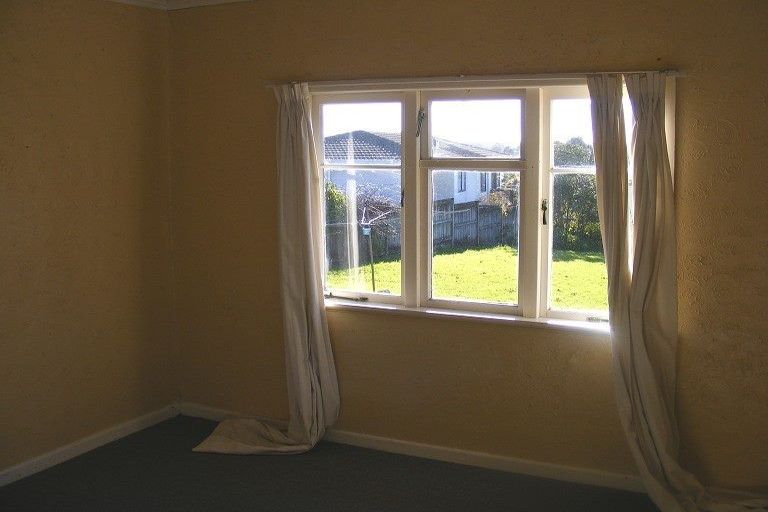 Photo of property in 63 Golf Road, New Lynn, Auckland, 0600