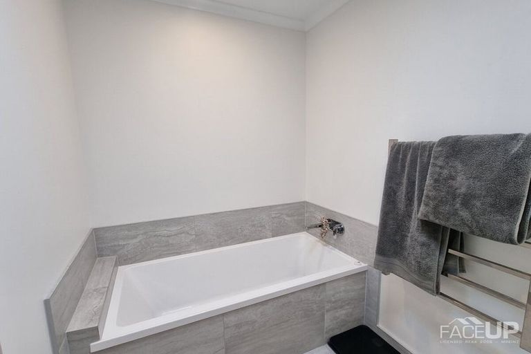 Photo of property in 7/1 Scott Road, Hobsonville, Auckland, 0616