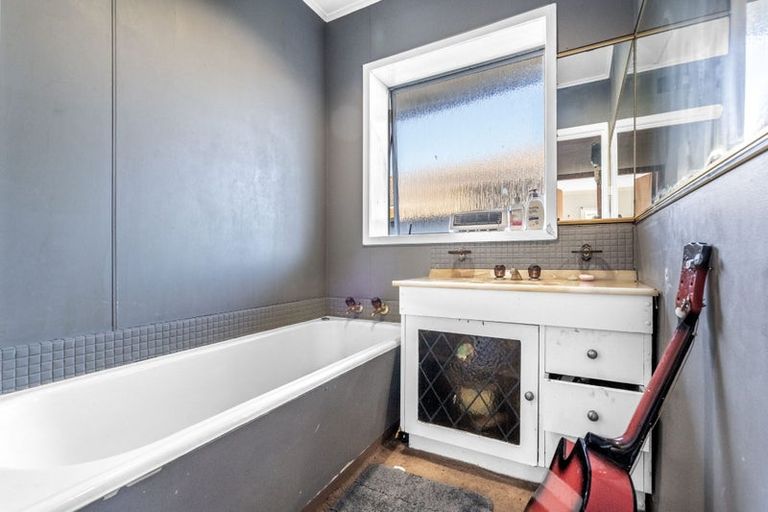 Photo of property in 44 Kowhai Avenue, Hargest, Invercargill, 9810