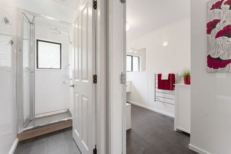 Photo of property in 13 Oswald Place, Stratford, 4332