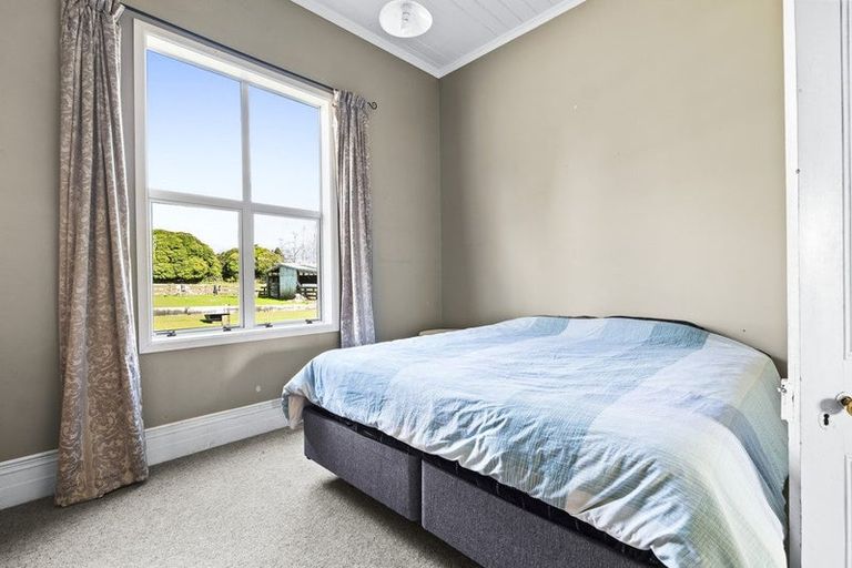 Photo of property in 14 Flint Road West, Stratford, 4332