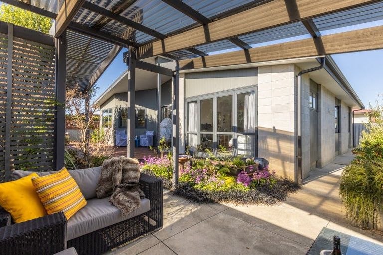 Photo of property in 6a Kauri Street, Taradale, Napier, 4112