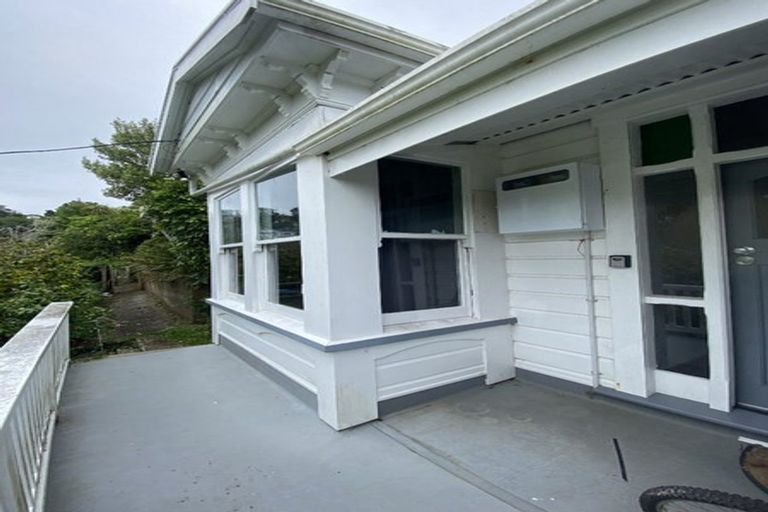Photo of property in 37b Plunket Street, Kelburn, Wellington, 6012