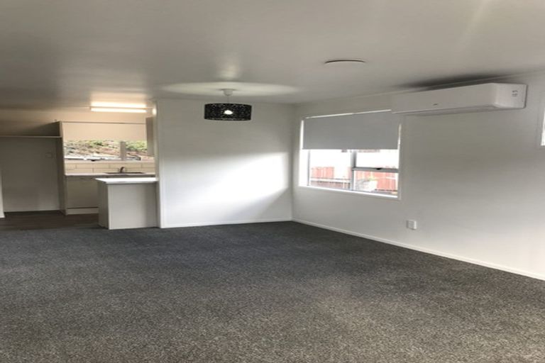 Photo of property in 119 Lynn Road, Bayview, Auckland, 0629