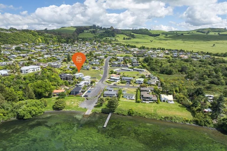 Photo of property in 4/22 Alberta Street, Acacia Bay, Taupo, 3330