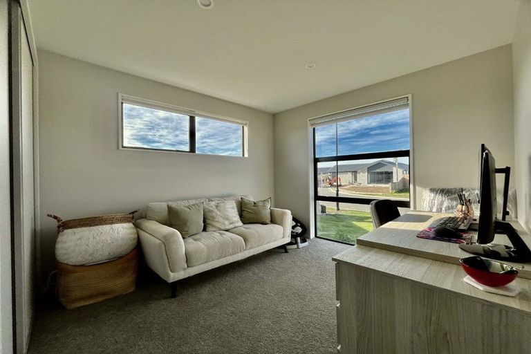 Photo of property in 9 Coney Place, Rolleston, 7614