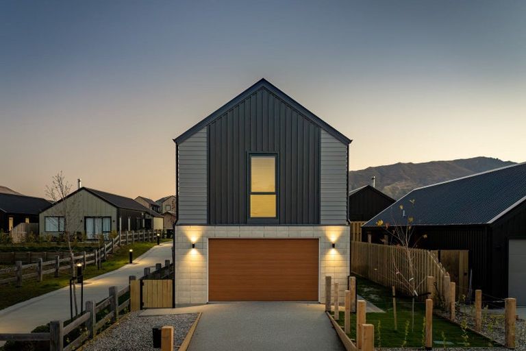 Photo of property in Northlake, 27 Malvern Road, Wanaka, 9305