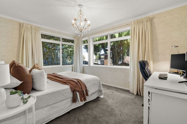 Photo of property in 37 Brookfield Terrace, Brookfield, Tauranga, 3110