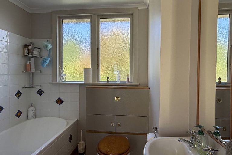 Photo of property in 68 Allan Road, Waikoura, Otautau, 9682