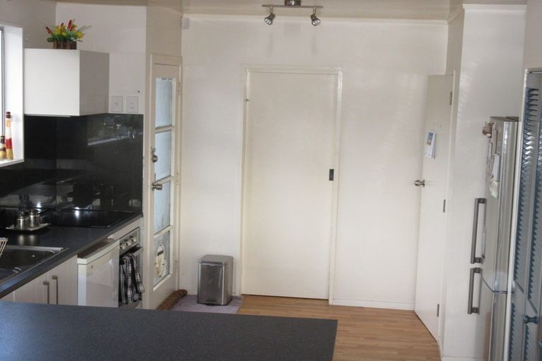 Photo of property in 98 Riwai Street, Paraparaumu, 5032
