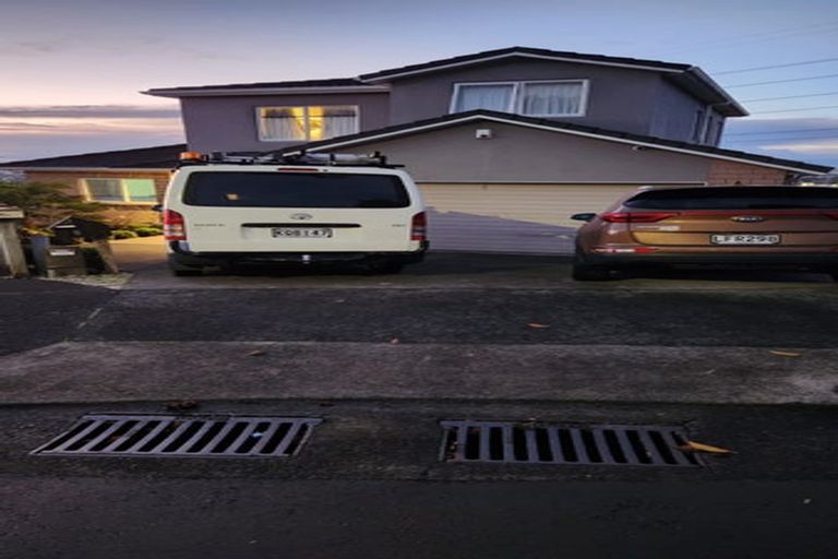Photo of property in 8 Kylie Court, Clover Park, Auckland, 2019