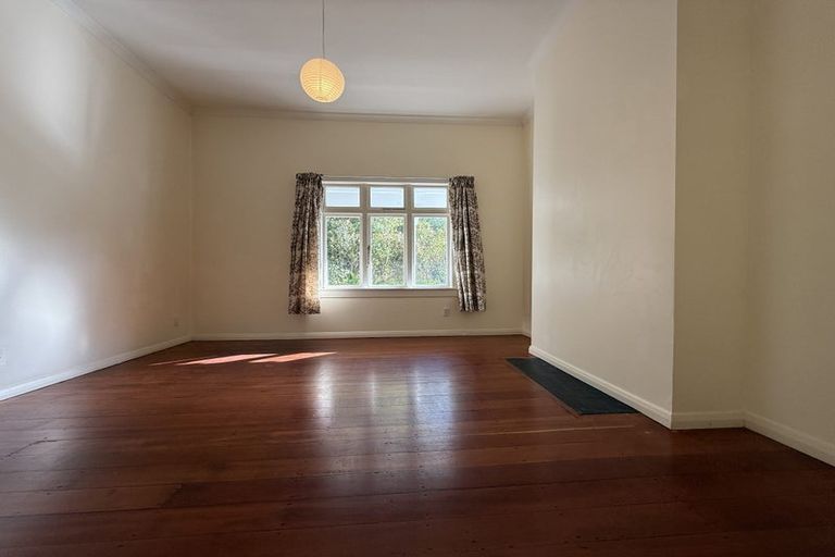 Photo of property in 53 Hornsey Road, Melrose, Wellington, 6023