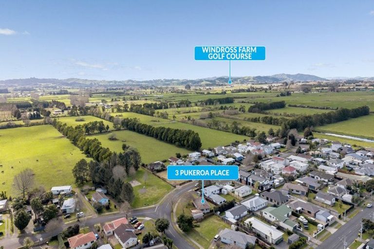 Photo of property in 3 Pukeroa Place, Papakura, 2110
