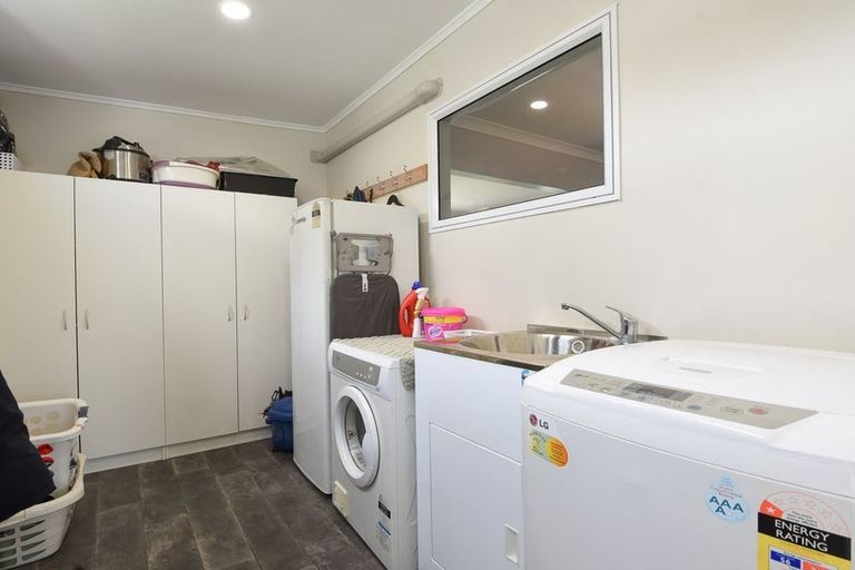 Photo of property in 11 Russell Road, Fairy Springs, Rotorua, 3015