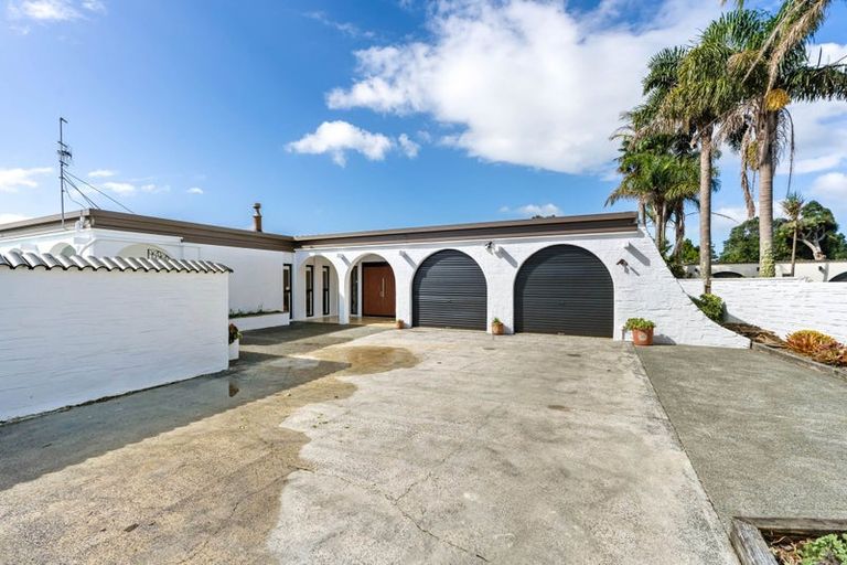 Photo of property in 9 Windsor Avenue, Waikanae, 5036