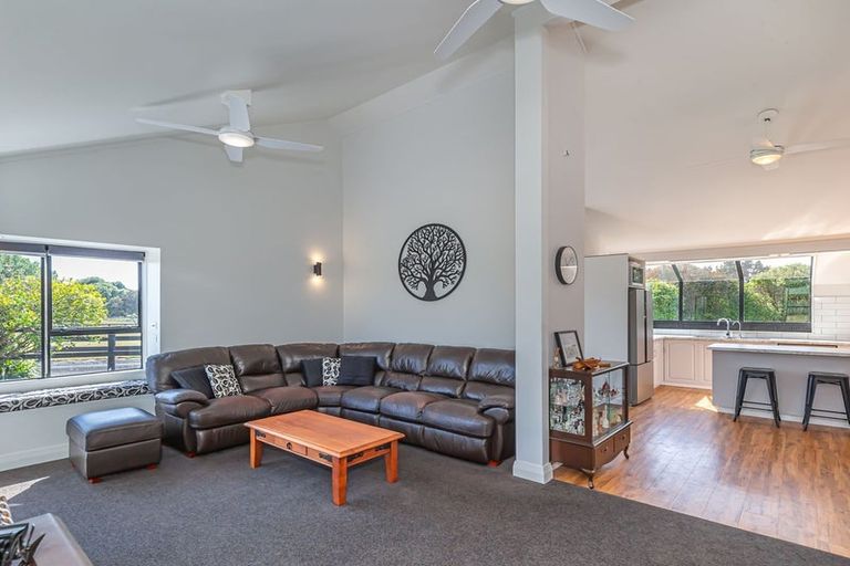 Photo of property in 49 Gordon Place, Levin, 5510