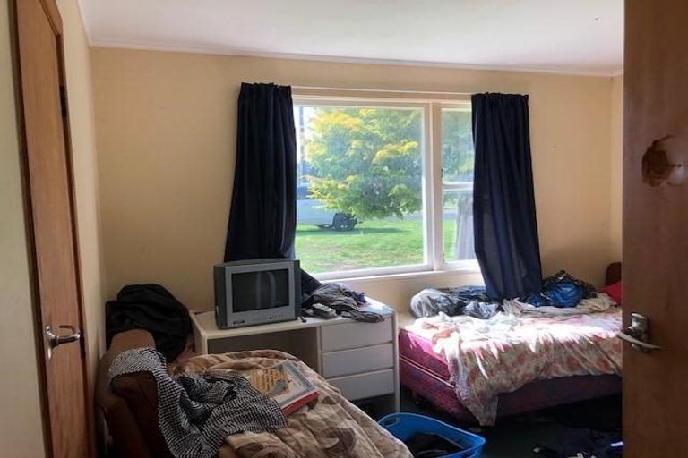Photo of property in 15 Suther Street, Waverley, 4510