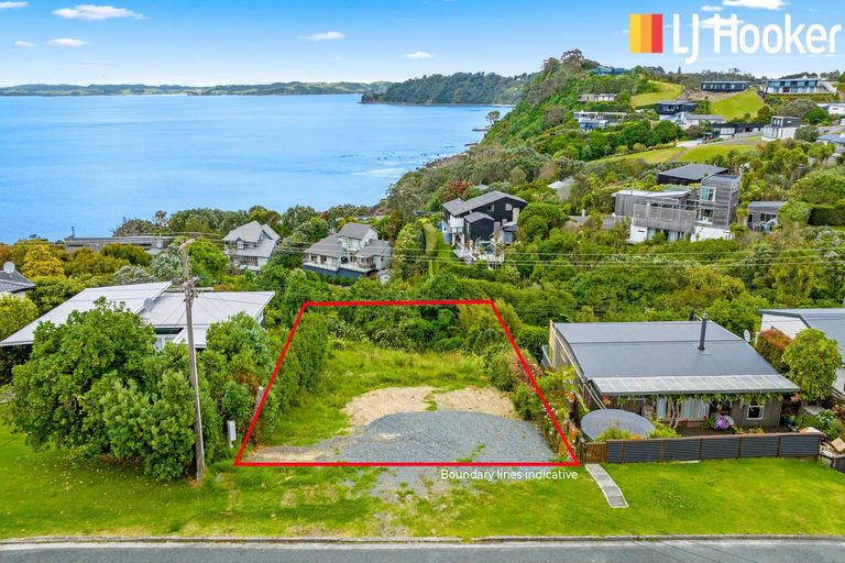 Photo of property in 22 Barrier View Road, Leigh, 0985