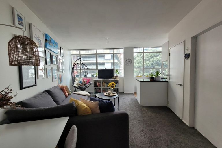 Photo of property in Hume House, 152u1 The Terrace, Wellington Central, Wellington, 6011
