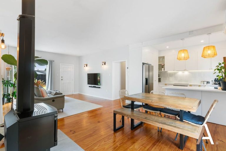Photo of property in 13 Ross Martin Court, Conifer Grove, Takanini, 2112