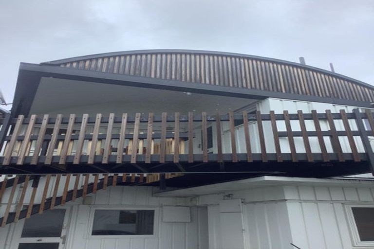 Photo of property in 1/136 Holly Road, St Albans, Christchurch, 8014