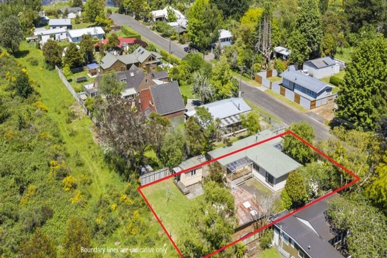Photo of property in 61 Te Herekiekie Street, Turangi, 3334