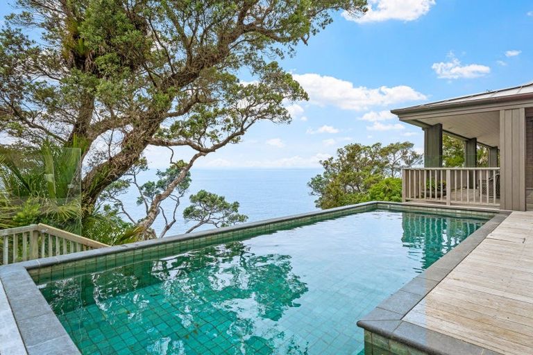 Photo of property in 25 Ti Point Road, Ti Point, Leigh, 0985